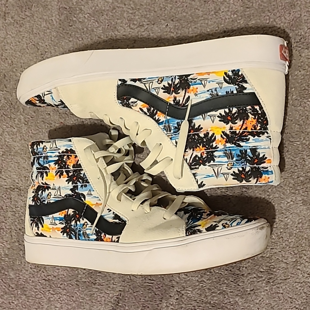 Sk8-Hi Custom Aloha Vans